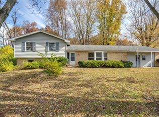 12788 N Country Club Rd, Effingham, IL 62401