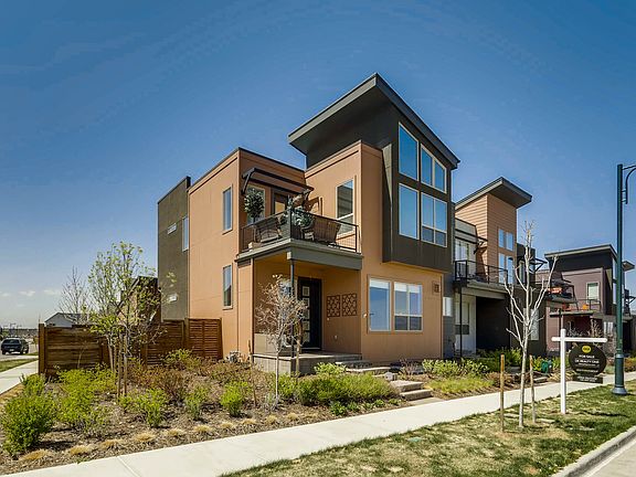 4th image of 5507 Valentia St