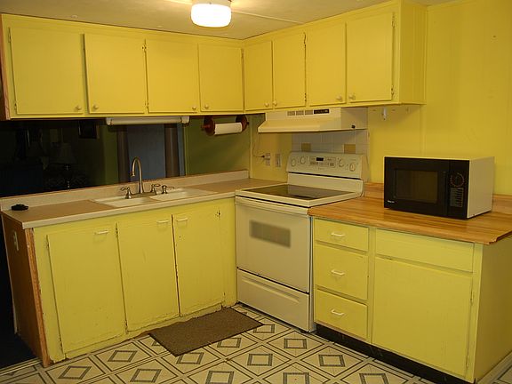 5th image of 4570 East Ln