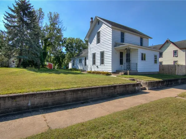 319 East Canal Street, Chippewa Falls, WI 54729