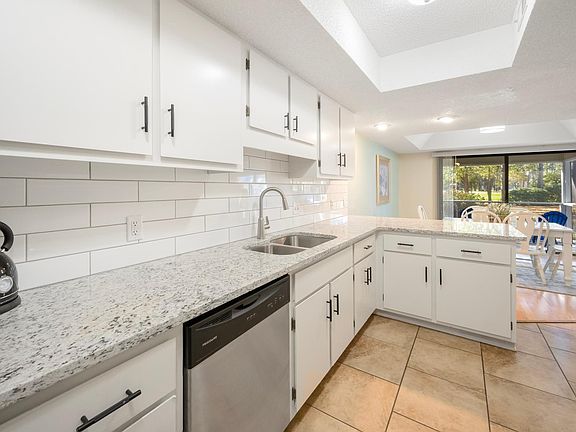 5th image of 166 Tall Pines Way #6-19