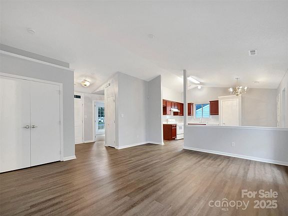 3rd image of 7926 Sir Barton Ct