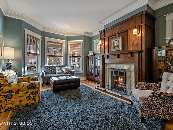 3rd image of 6334 N Glenwood Ave