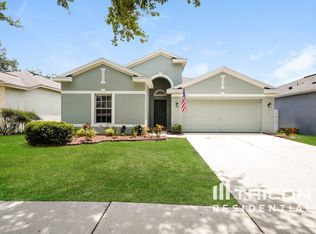 504 Magnolia Pointe Ct, Seffner, FL 33584