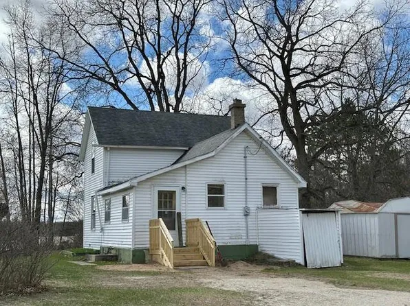 3593 S Maple Island Rd, Hesperia, MI 49421