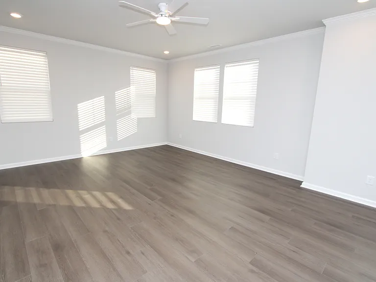 510 Light Oak Way — Photo 3