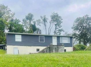 100 S Sidney St, Oak Hill, WV 25901