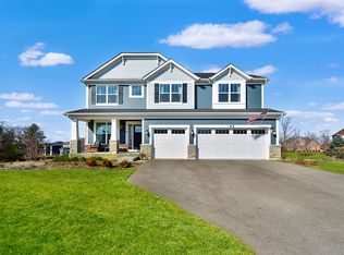 42 Open Pkwy N, Hawthorn Woods, IL 60047