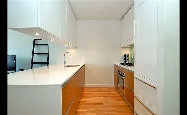 Rented by Douglas Elliman | media 35