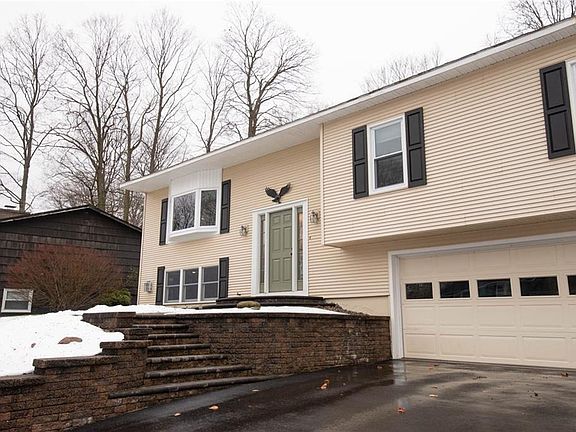 3rd image of 148 Northwood Way