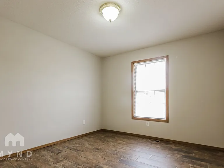 418 N Century Pl — Photo 18