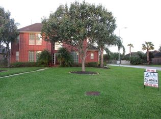 407 Elder Grove Ct, Pearland, TX 77584