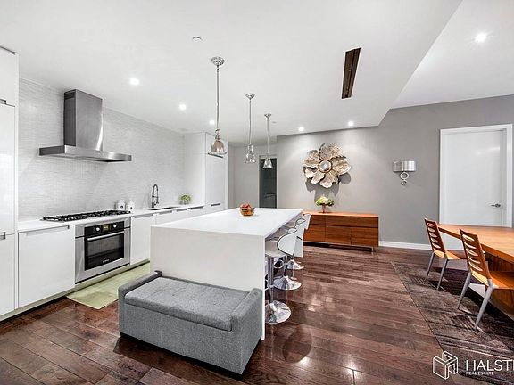 3rd image of 250 West St APT 5A