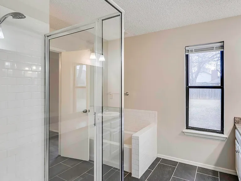 10513 E 113th St S — Photo 22