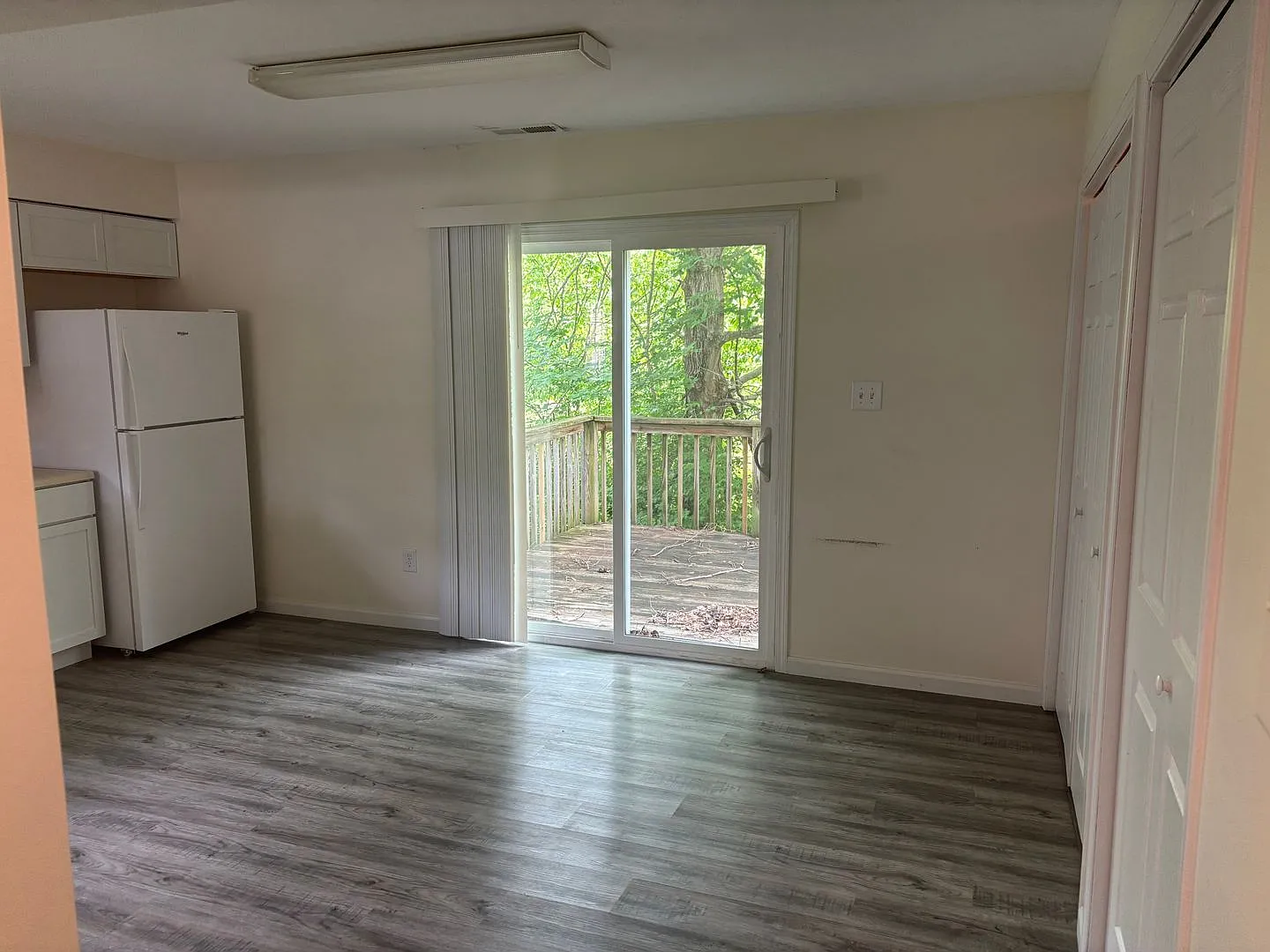 Townhome: 3 Bedroom 2.5 bath — Photo 3