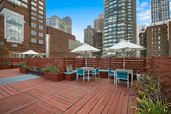 Rented by Corcoran | media 19