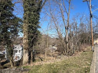 325 Glaser Ave, Pittsburgh, PA 15202