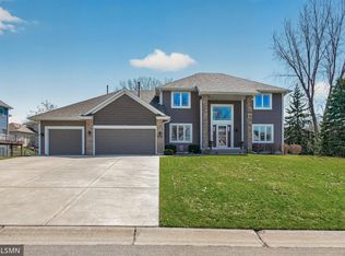 10840 Alberton Way, Inver Grove Heights, MN 55077