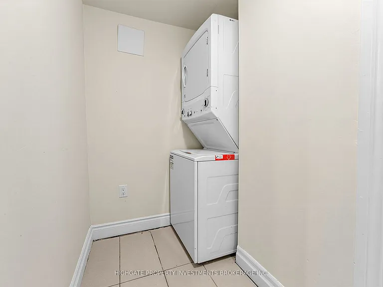36 Reigate Ave #BASEMENT — Photo 5