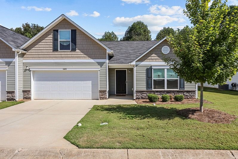 1st image of 1405 Amberlight Cir