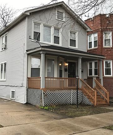 2nd image of 1534 N Leamington Ave #1