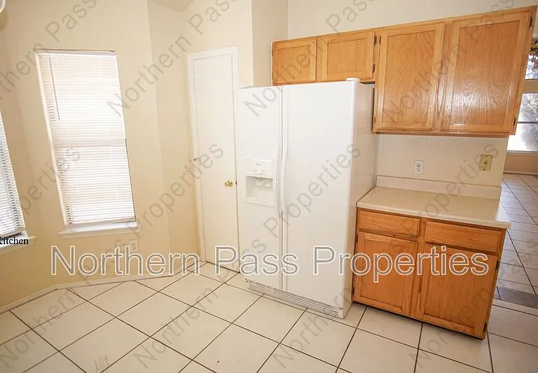424 Cutler Pl — Photo 7
