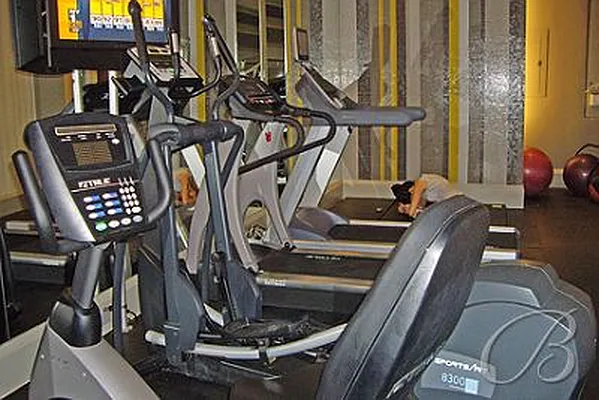 Rented by Bellmarc Realty | media 40