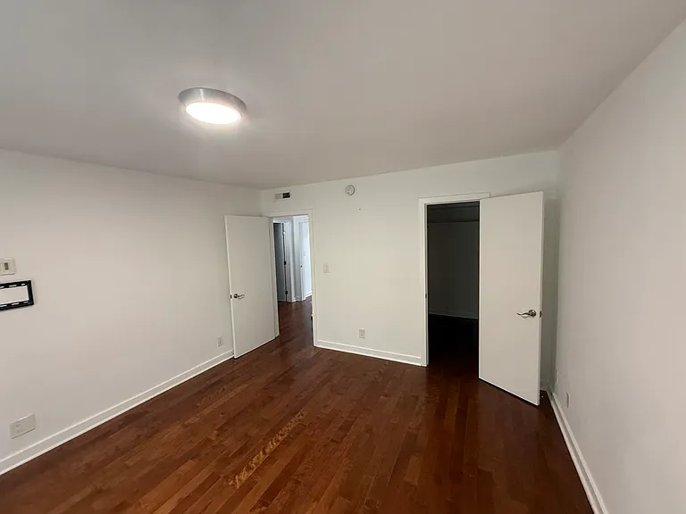 811 S Bedford St #204 — Photo 20