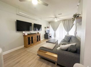 9813 Fan Palm Way, Tampa, FL 33610