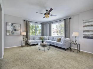 347 Citracado Pkwy UNIT 11, Escondido, CA 92025