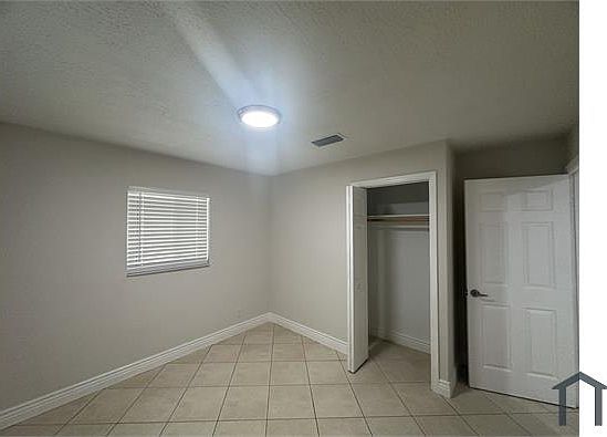 5th image of 1264 NE 25th Ct