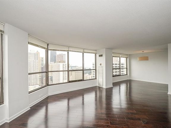 2nd image of 405 N Wabash Ave Unit 4103