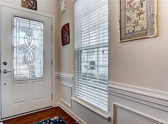 5th image of 9021 Smokey Hill Ln