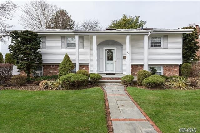 1st image of 46 Auburn Ln
