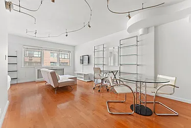 Sold by Utstein Properties