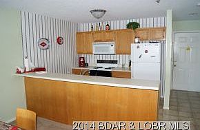 4th image of 211 Bridgepointe Dr #211