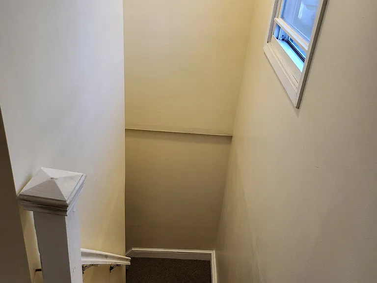 283 Houston Ave #2 — Photo 6