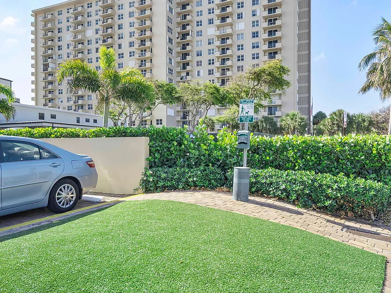 1900 S Ocean Blvd #1E — Photo 31
