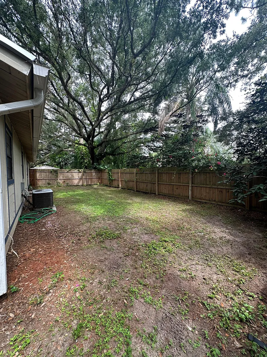 Building Photo - 17815 Rancho 78 Dr
