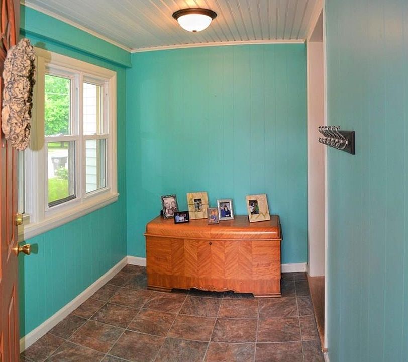 15 State St Markleville IN Zillow