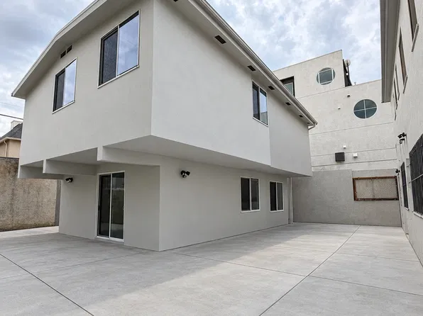 114 1/2 N Orlando Ave, Los Angeles, CA 90048