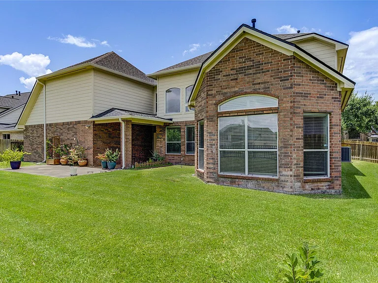 3819 Rivermoss Ln — Photo 41