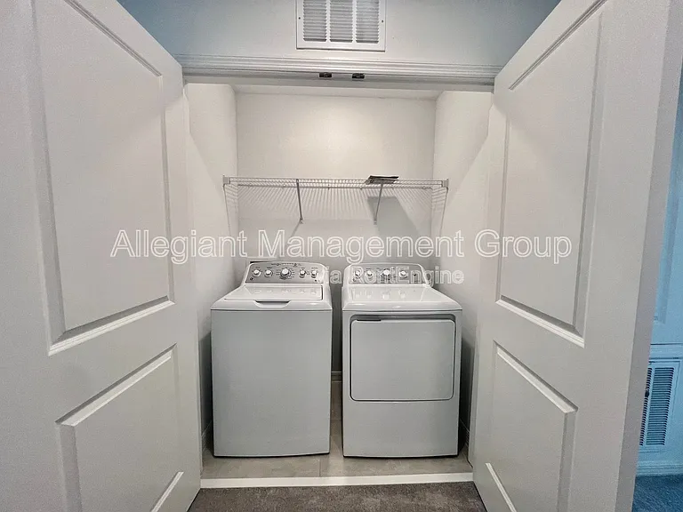 3200 Skyline Loop — Photo 13