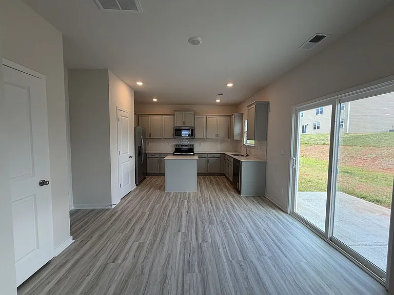 270 Mary Locke Way — Photo 6