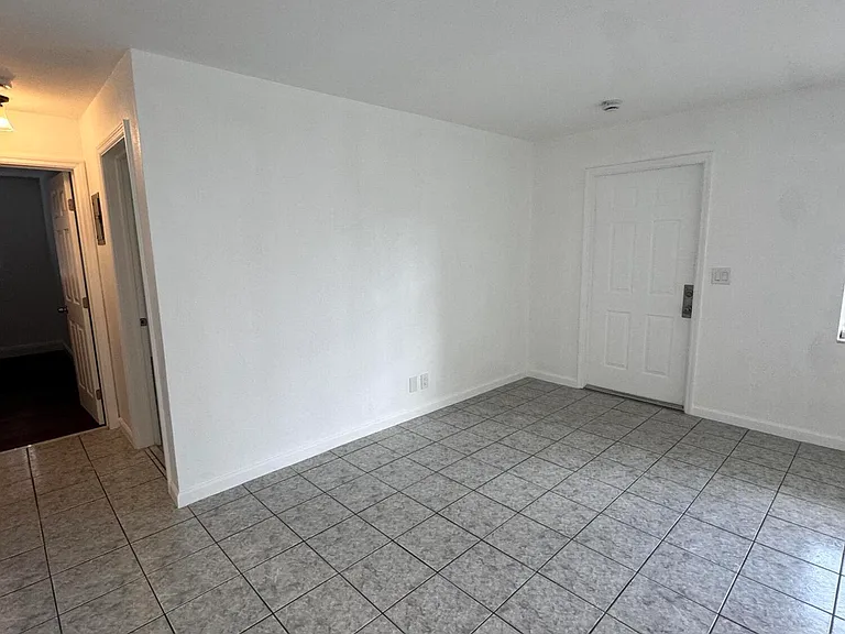 1795 NW 55th Ave #3 — Photo 3