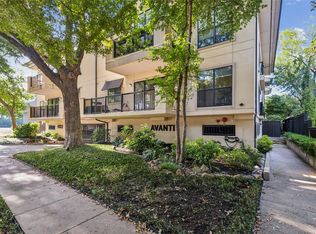 4122 Avondale Ave APT 104, Dallas, TX 75219