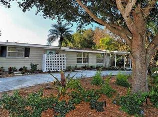 2722 Grove St, Sarasota, FL 34239