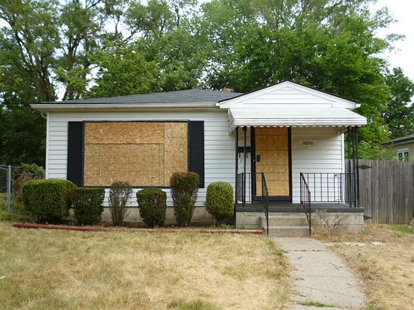 Salem Front View