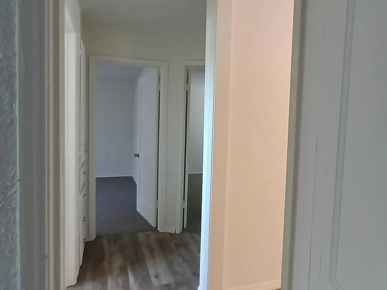 764 E Rose Dr — Photo 7