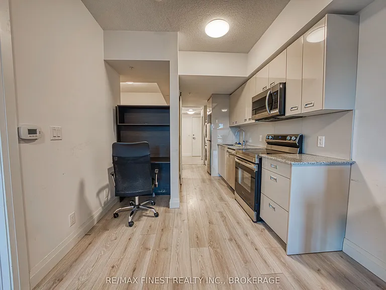 652 Princess St #622 — Photo 5